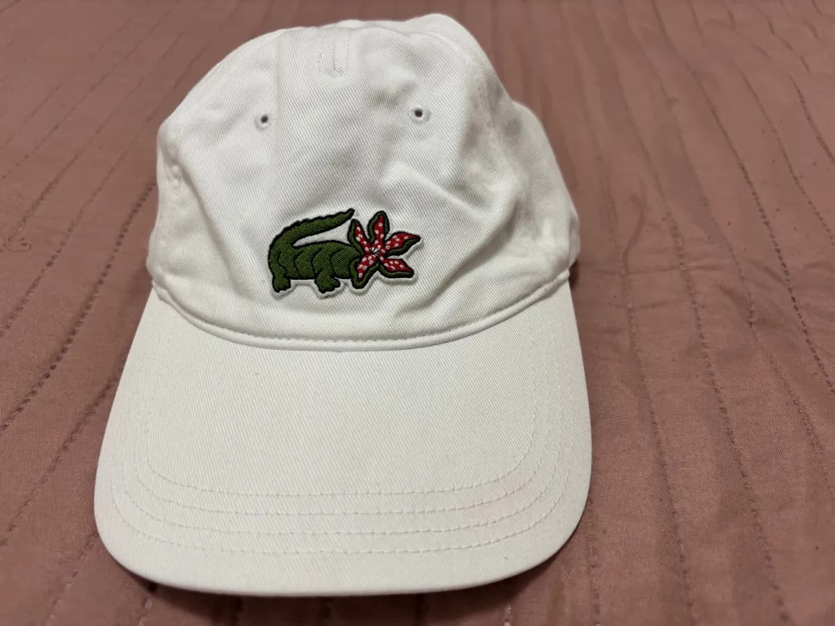 Boné Branco Lacoste